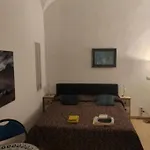 Crescenziovaticanflat